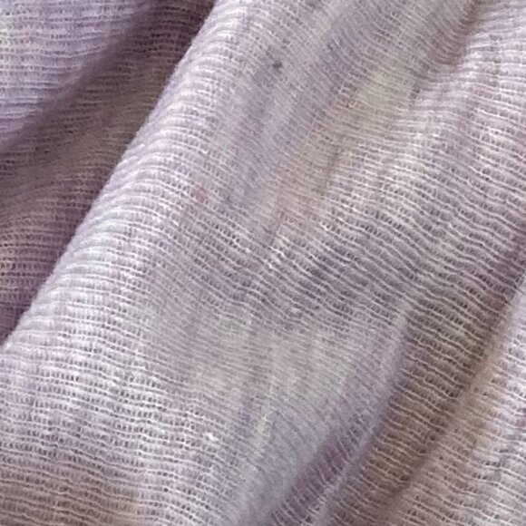 Banana Republic lavender scarf - Picture 4 of 15